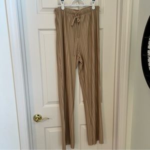 Topshop tan gold ruffle pants size 8